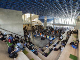 Ryerson University - Reviews, Tuition & Start Dates | CourseCompare.ca